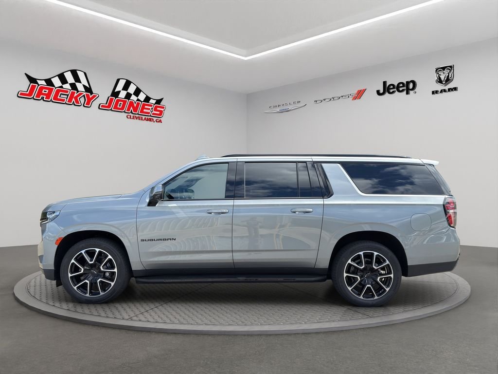 Used 2023 Sterling Gray Metallic Chevrolet RST image 3