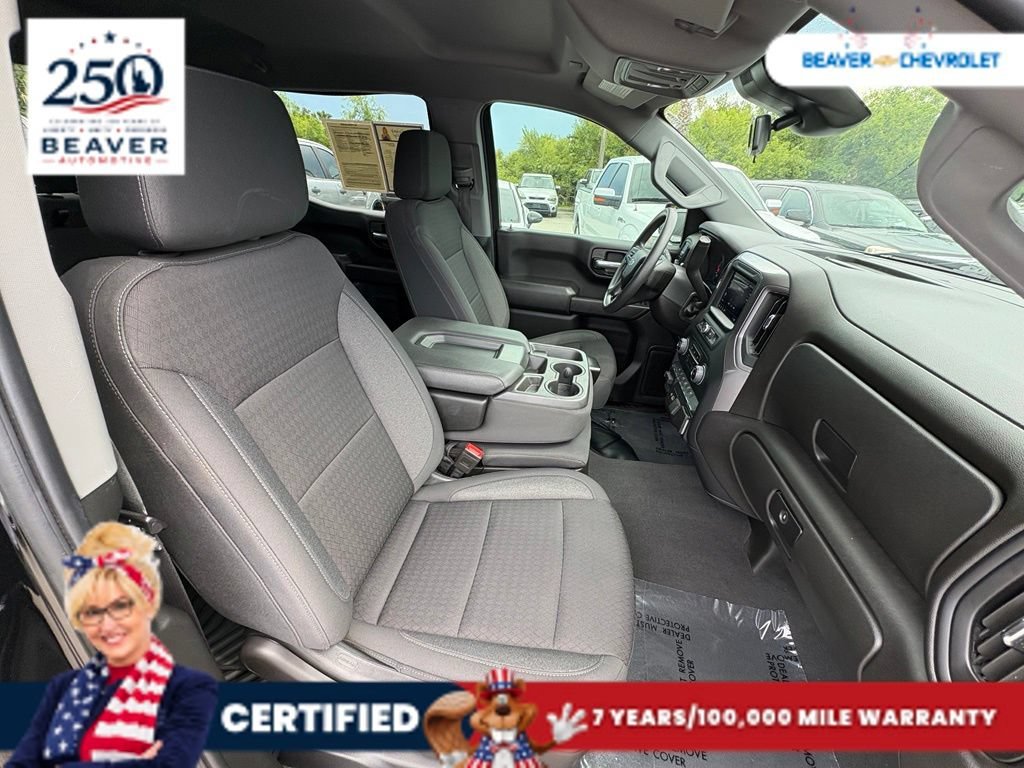 Used 2023 Black Chevrolet Custom image 23