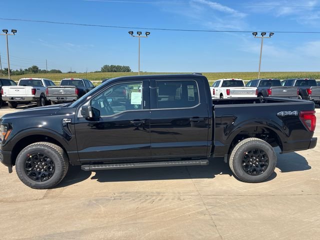 New 2026 Black Ford XLT image 8