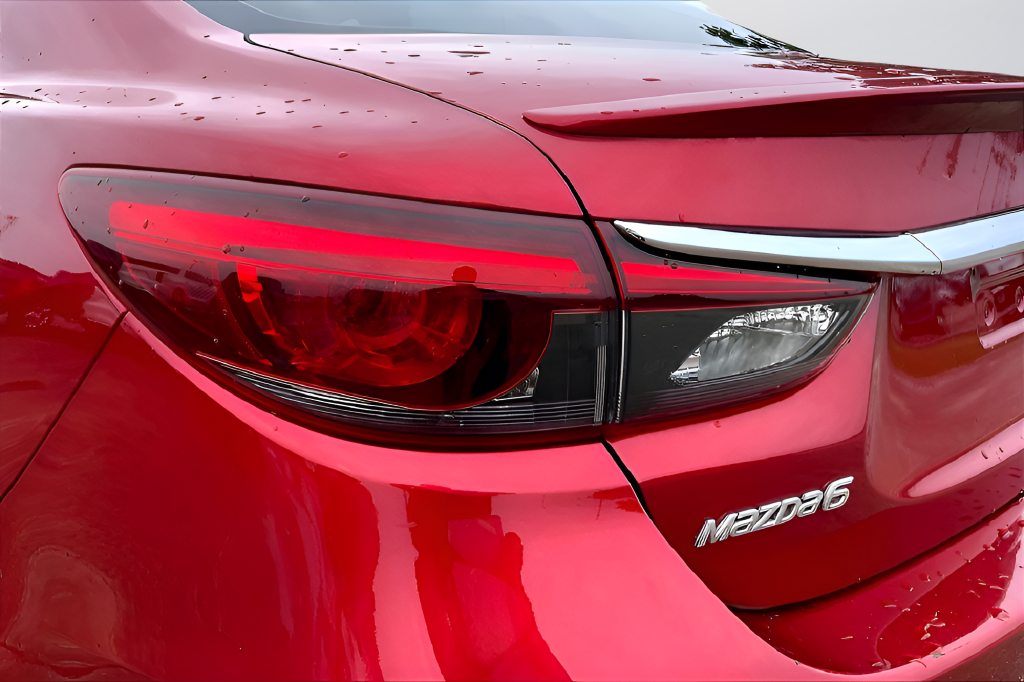 Used 2017 Red Mazda Grand Touring image 30