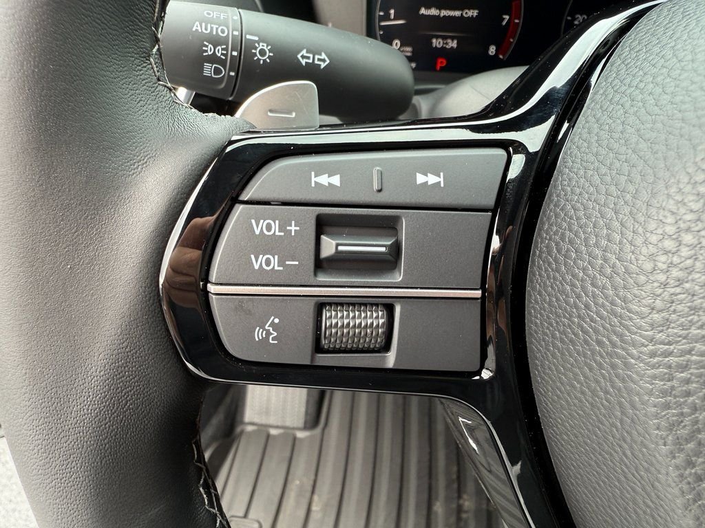 2025 Acura ADX Base - Photo 31