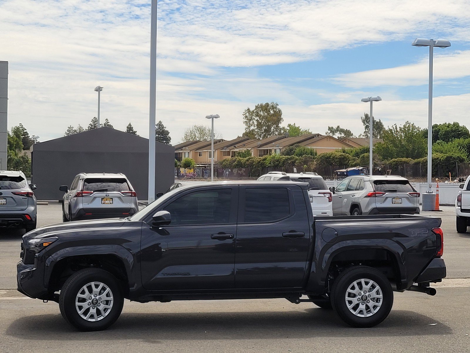 Used 2026  Toyota SR5 image 7