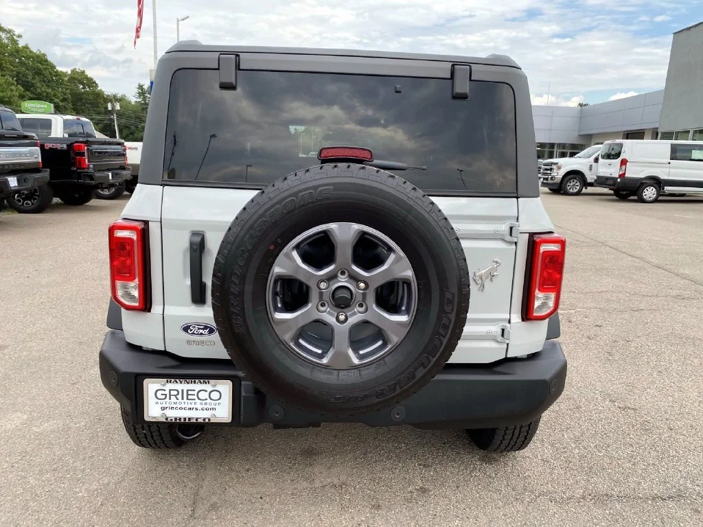 Used 2026 Avalanche Gray Ford Big Bend image 4