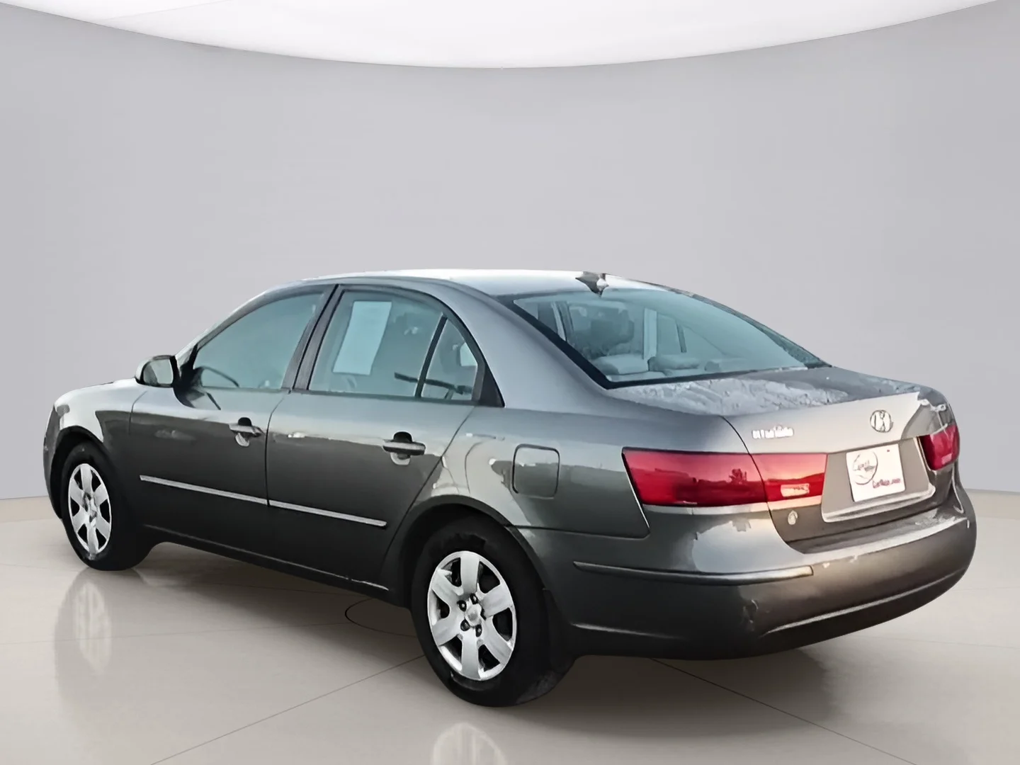 Used 2009 Gray Hyundai GLS image 7