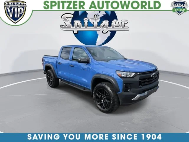 Used 2025 Blue Metallic Chevrolet Trail Boss image 4