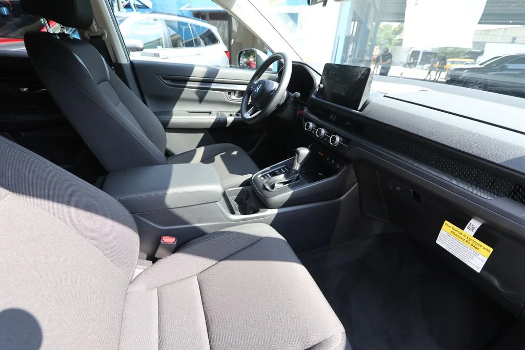 Certified Used 2026 Solar Silver Metallic Honda LX image 30