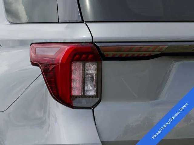 New 2027 Avalanche Gray Ford ST-Line image 25