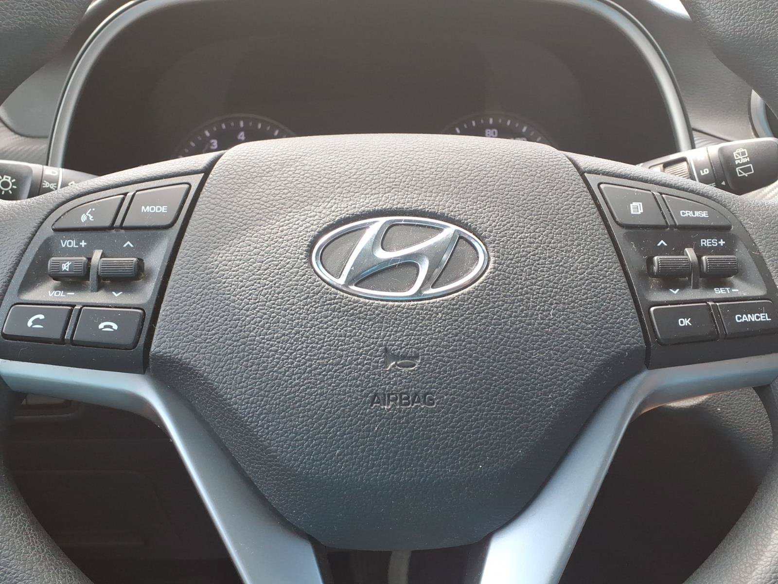 Certified Used 2020 Aqua Blue Hyundai Value image 31