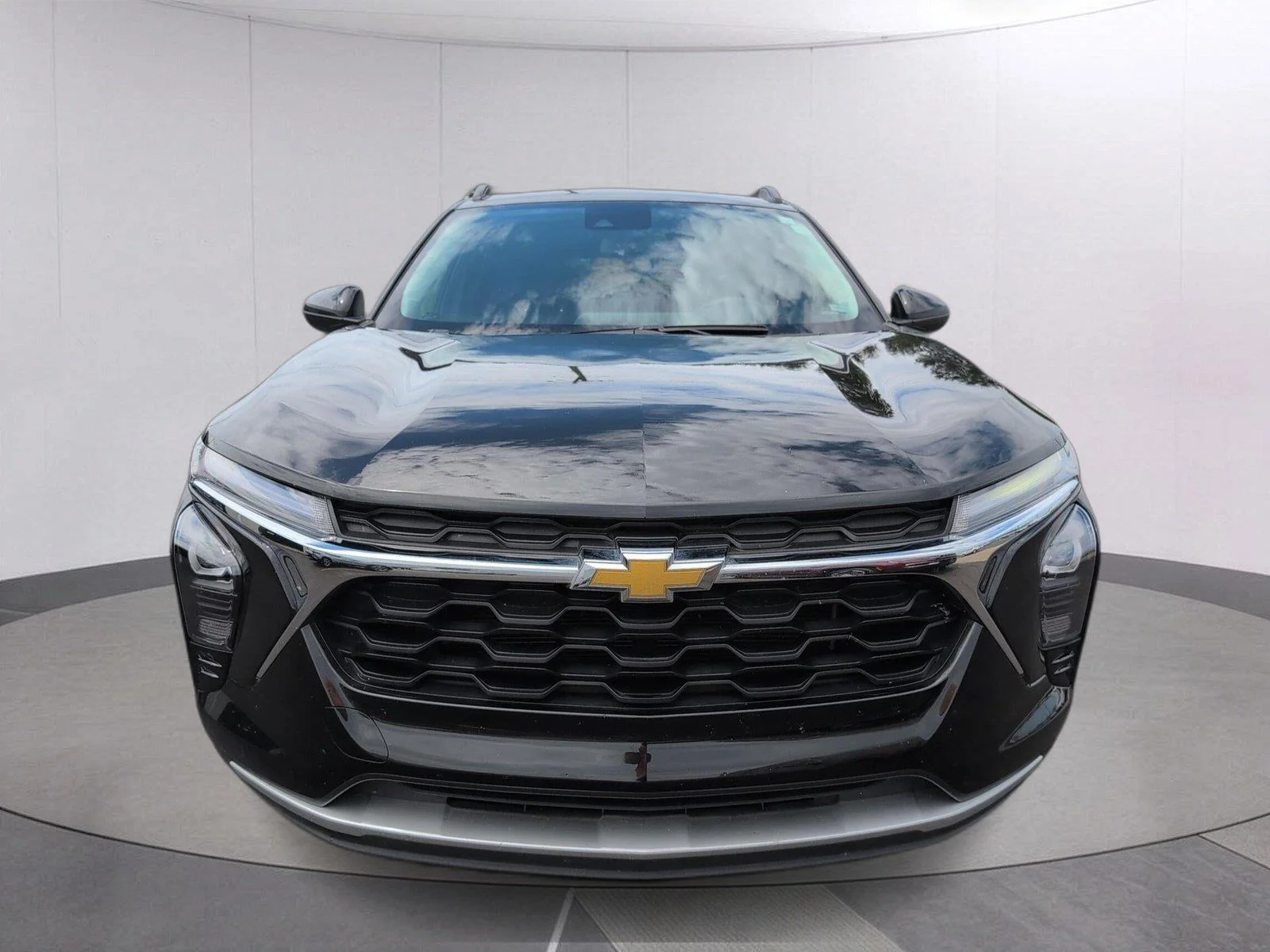 Used 2024 Mosaic Black Metallic Chevrolet LT image 10