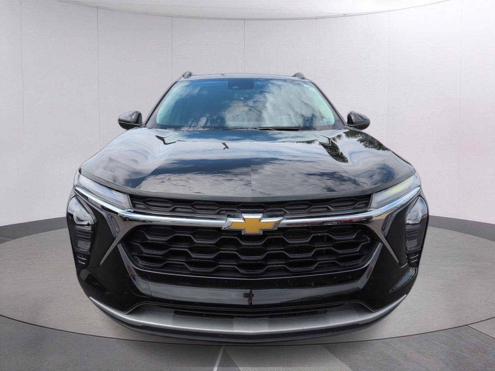 Used 2024 Mosaic Black Metallic Chevrolet LT image 10