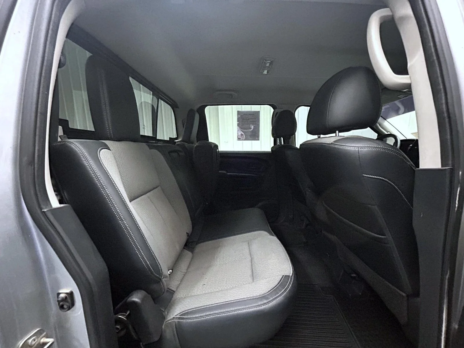 Used 2017 Silver Nissan S image 21