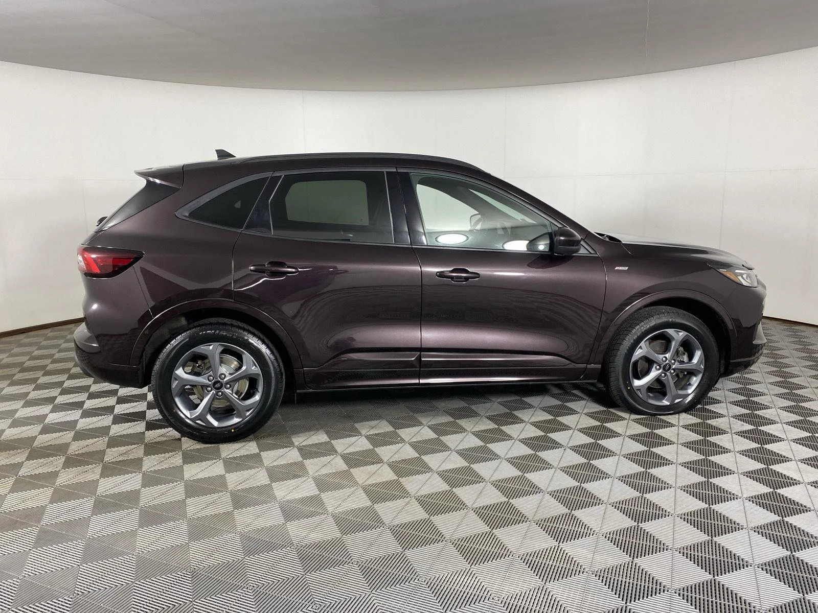 Used 2023 Cinnabar Red Ford ST-Line Select image 11