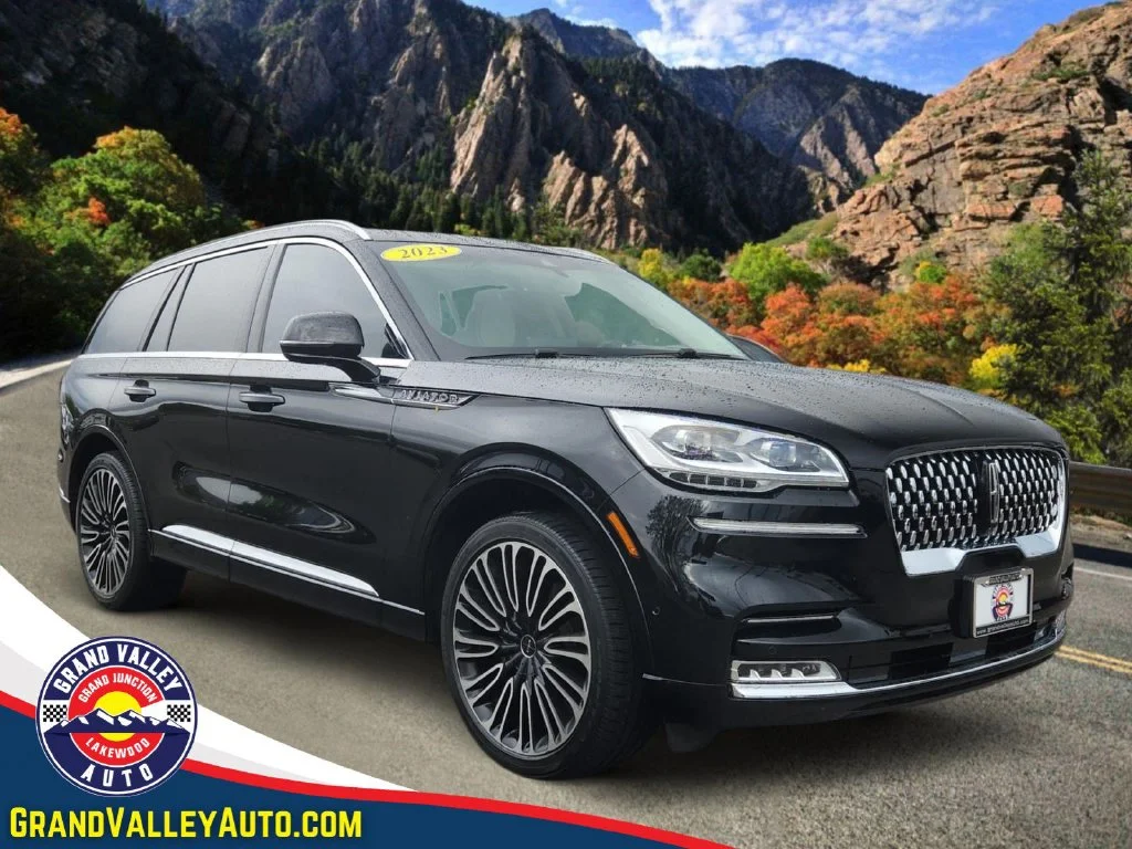 2023 Lincoln Aviator Black Label