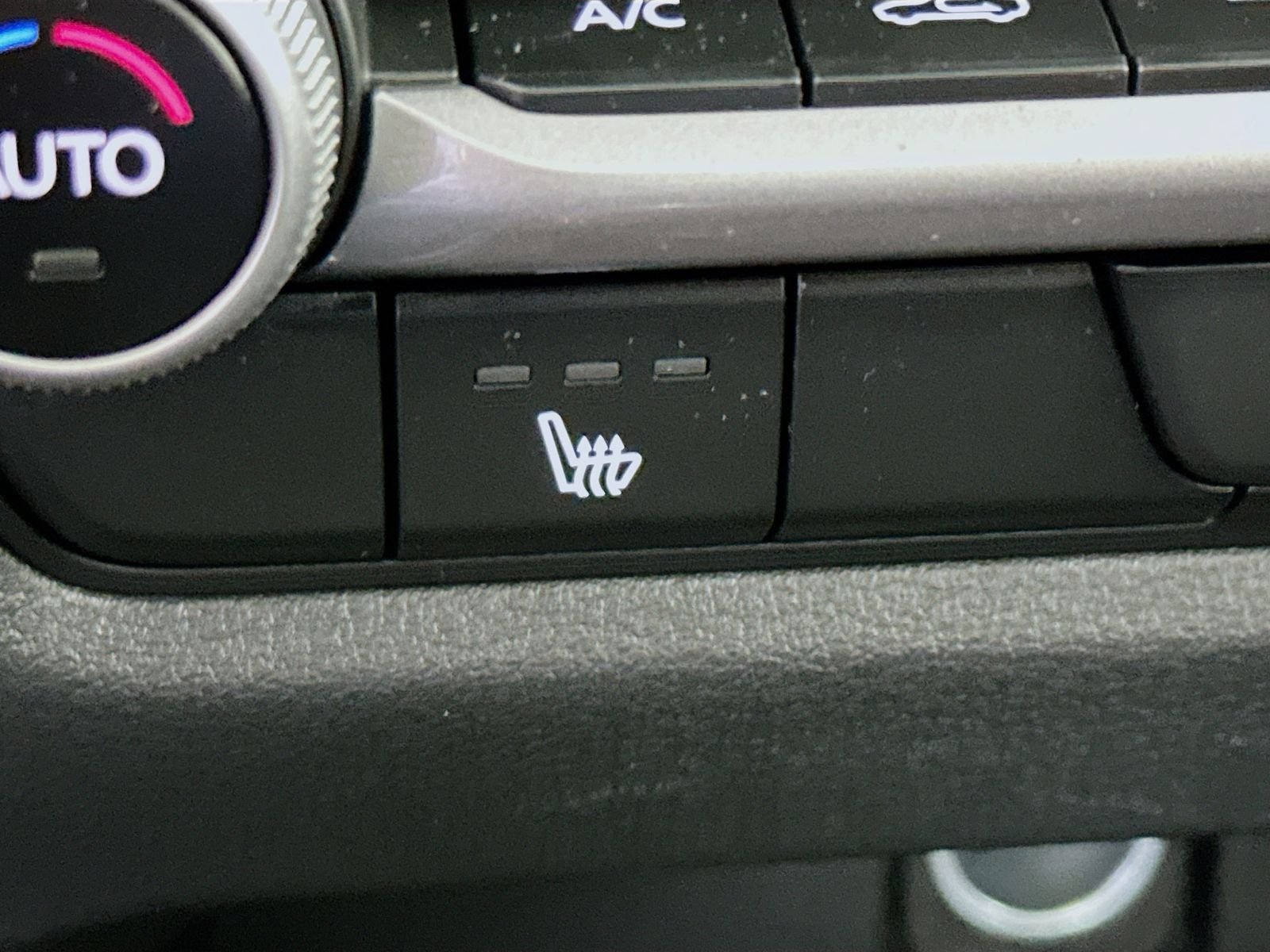 New 2026 Wind Chill Pearl Mazda Preferred AWD image 20