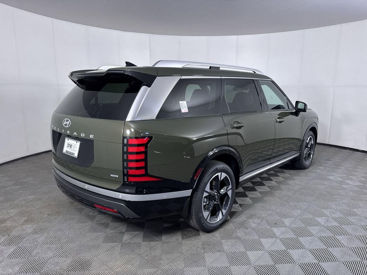 New 2026 Titan Charcoal Pearl Hyundai Limited image 5