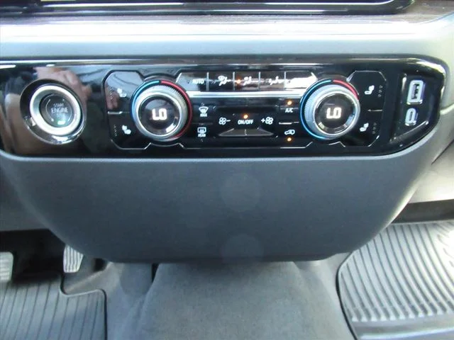 Used 2024 Gray Chevrolet LT image 24
