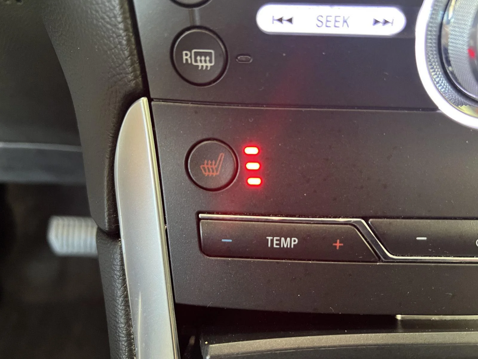 Used 2018 Shadow Black Ford Titanium image 22