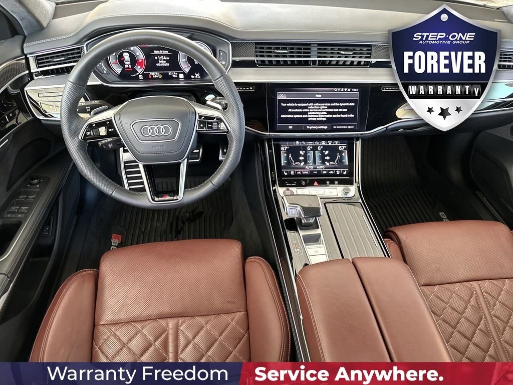 Used 2024  Audi 4.0T image 15