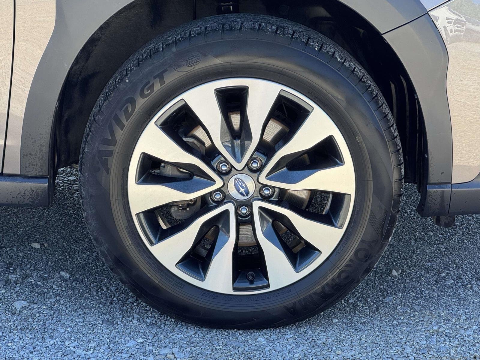 Used 2024 Brilliant Bronze Metallic Subaru Limited XT image 26