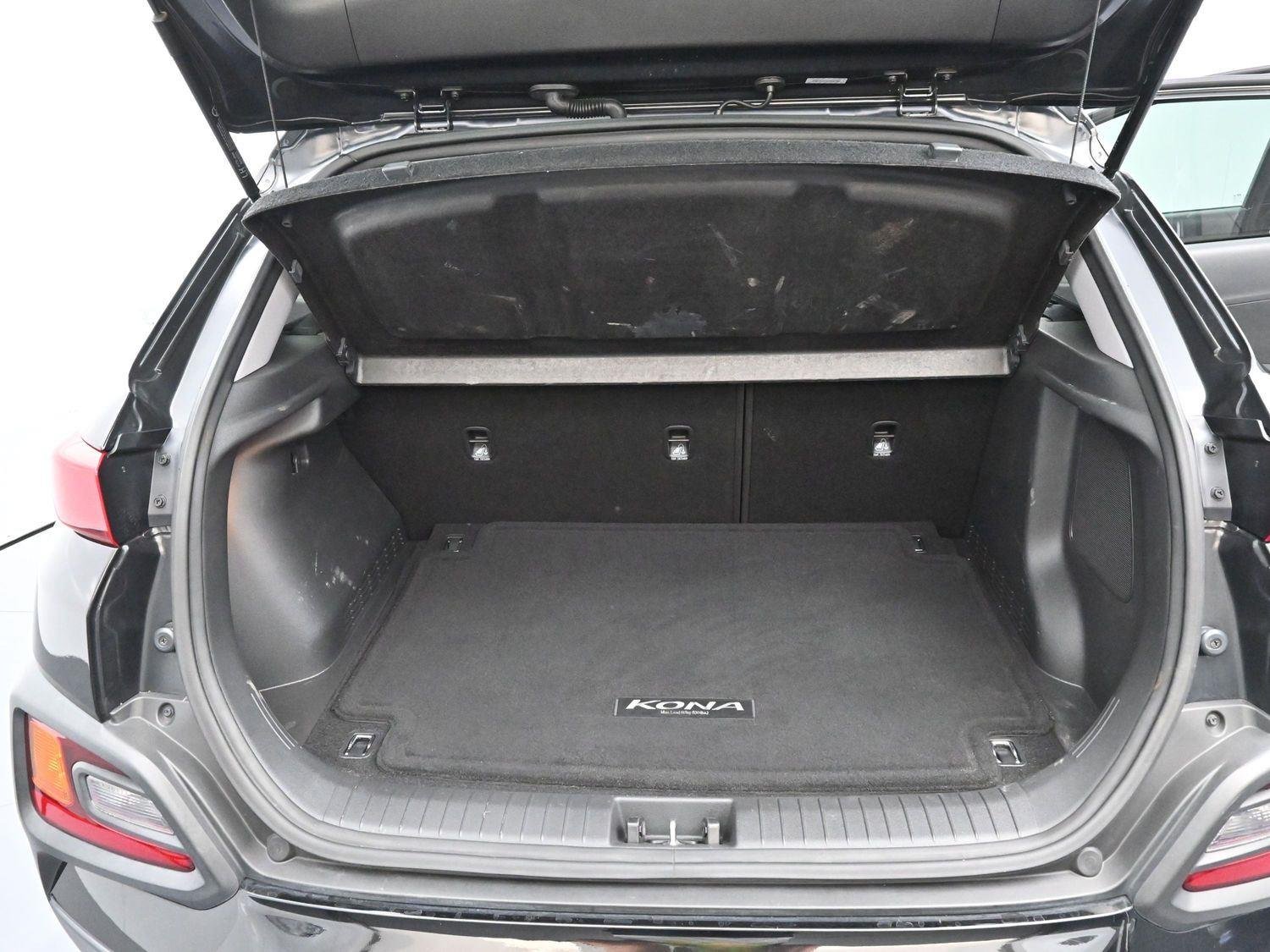 2021 Hyundai Kona SEL Plus photo 4