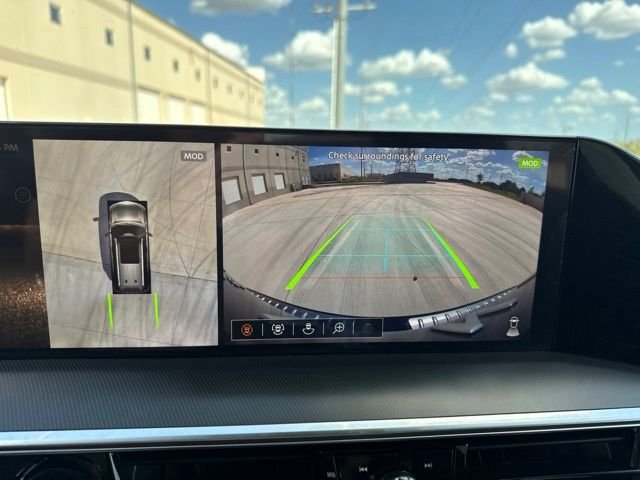 Used 2025 Black INFINITI LUXE image 13