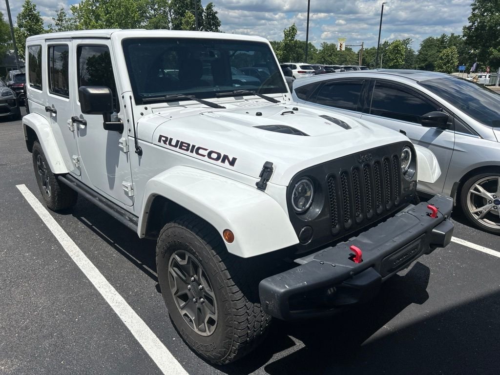 Used 2016 White Jeep Unlimited Rubicon image 4