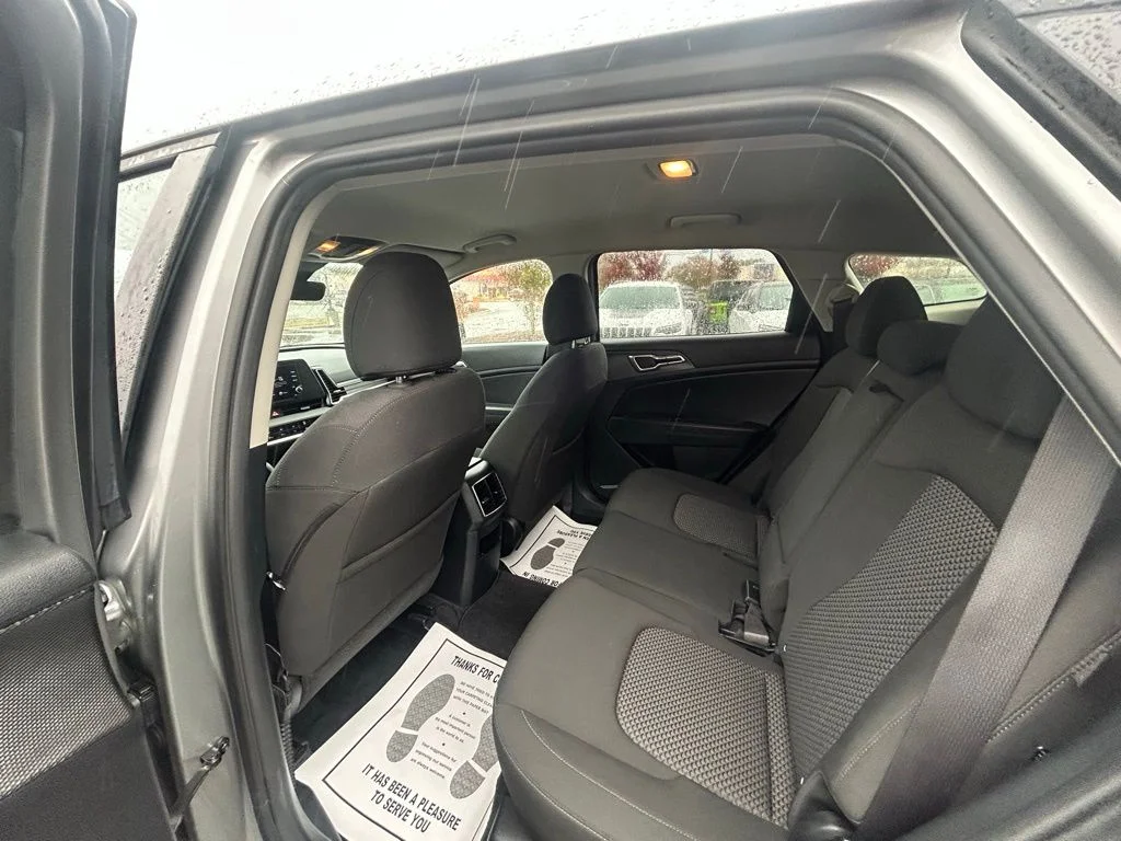 2024 Kia Sportage LX - Photo 33