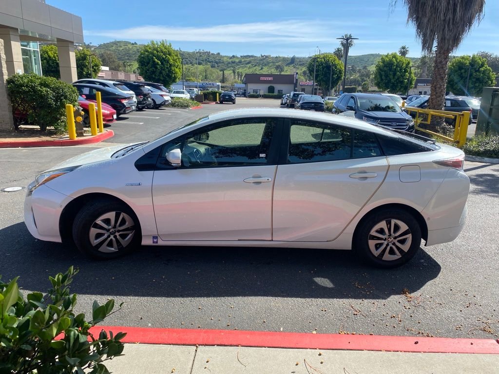 Used 2017 White Toyota Two image 4