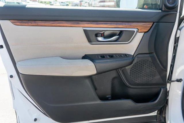 Used 2020  Honda EX image 17