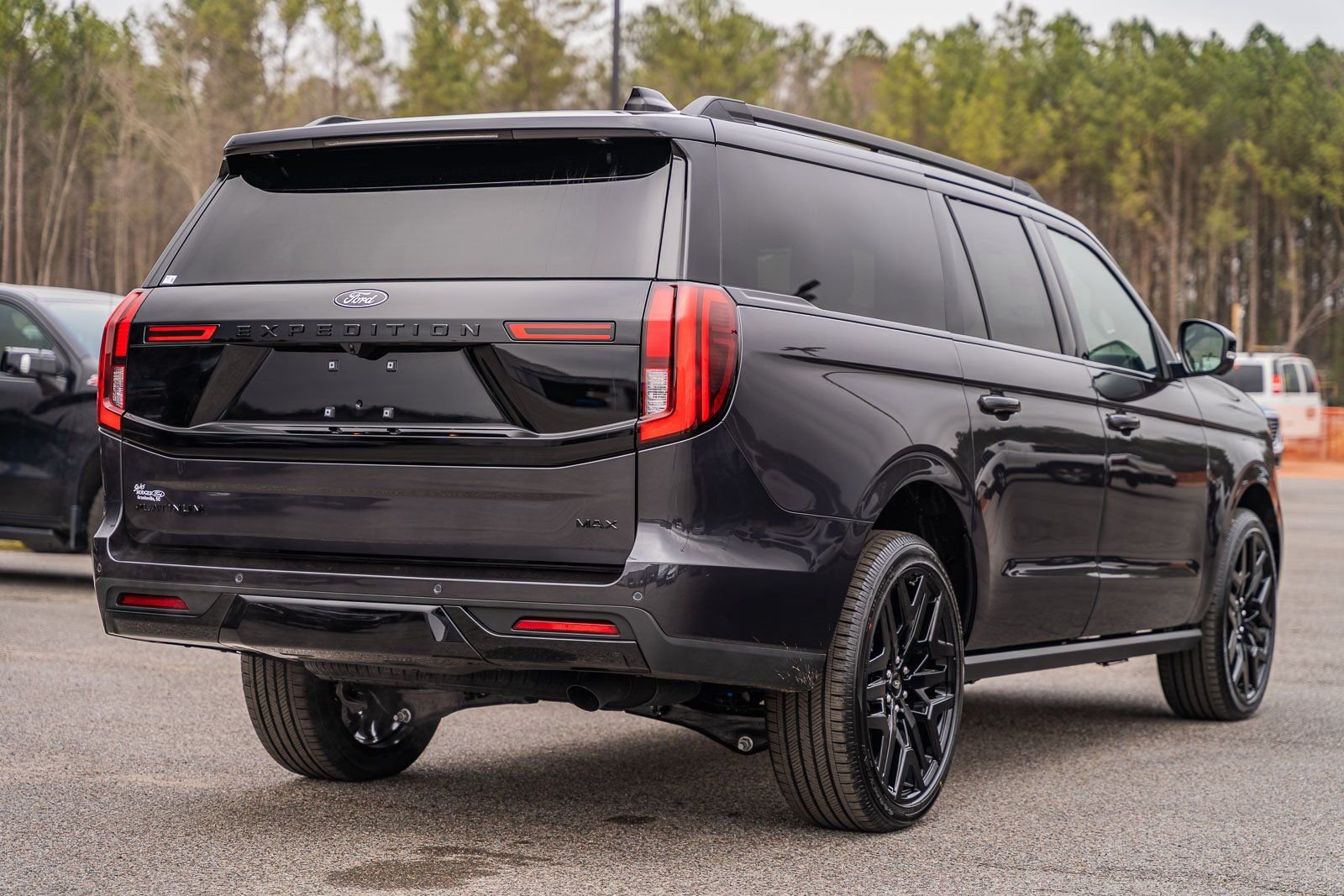 New 2026 Dark Matter Gray Metallic Ford MAX Platinum® image 9