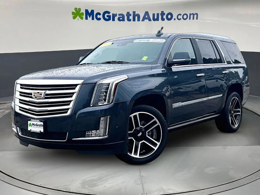 Used 2019 Gray Cadillac Platinum Edition image 3