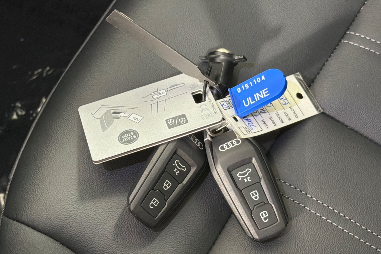 Used 2025 Tambora Gray Metallic Audi Premium 2.0 TFSI quattro image 25