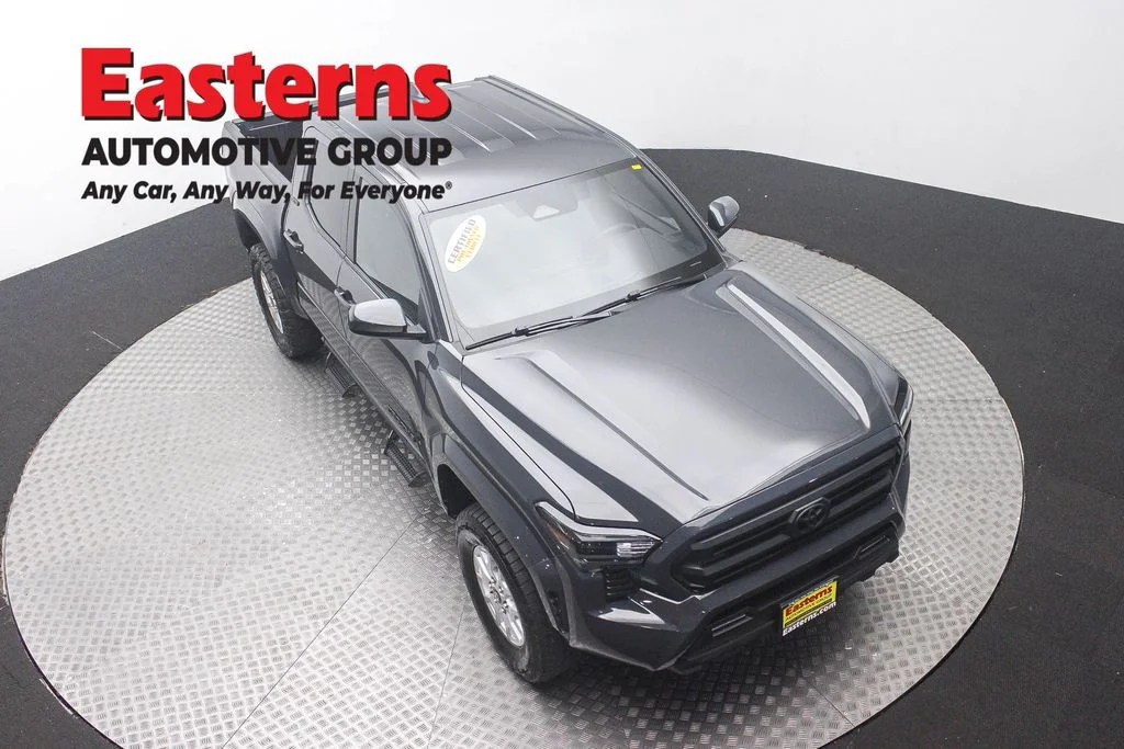 Used 2025 Black Toyota SR5 image 3