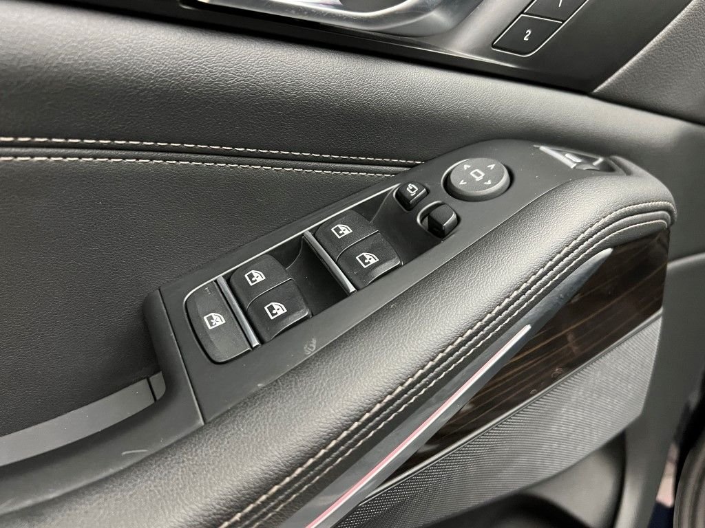 Used 2023 Carbon Black Metallic BMW xDrive40i image 29