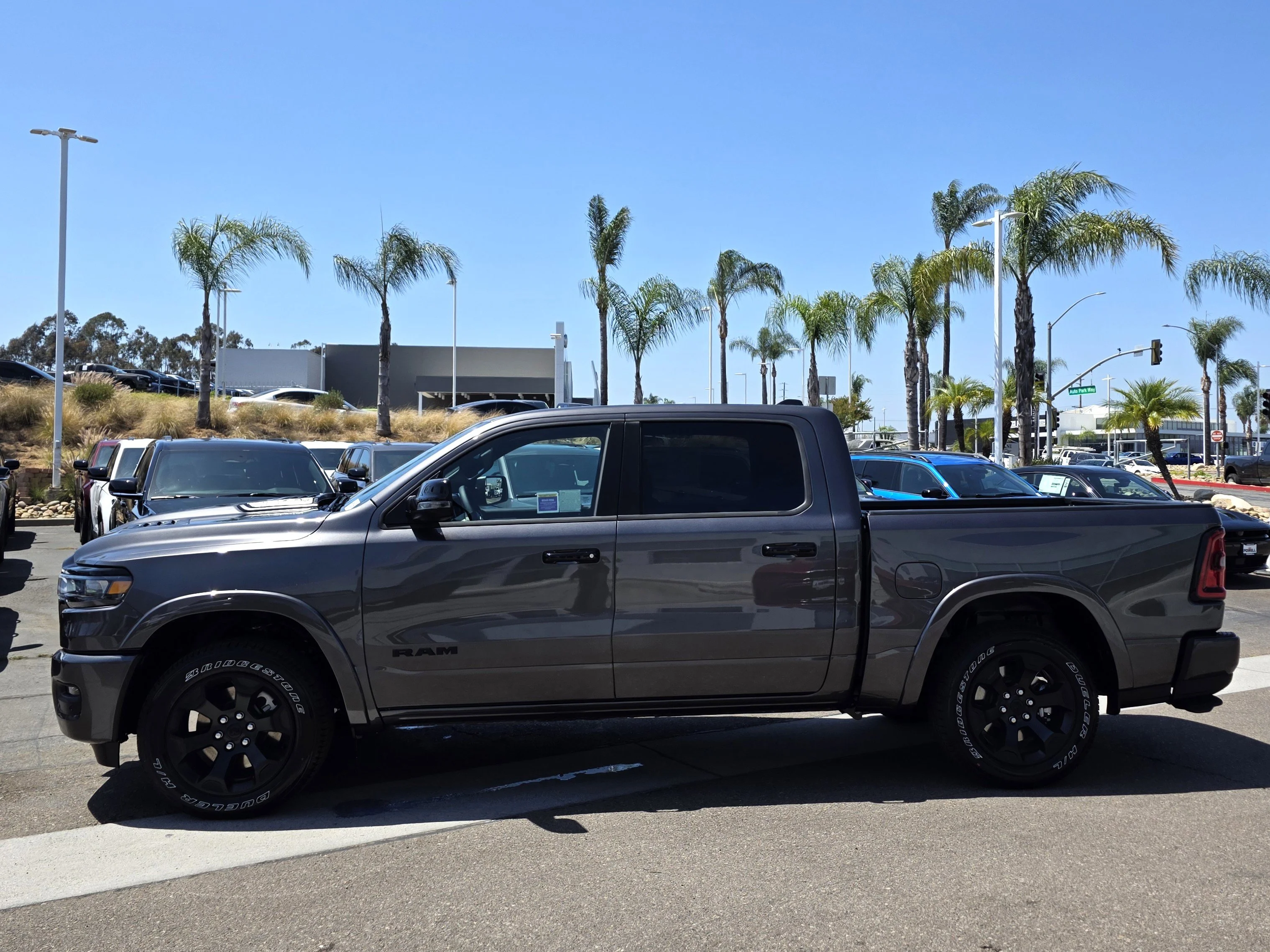 New 2026 Crystal Metallic RAM Big Horn/Lone Star image 2