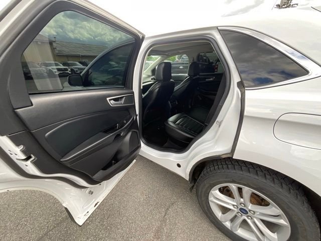 Used 2020 White Ford SEL image 17
