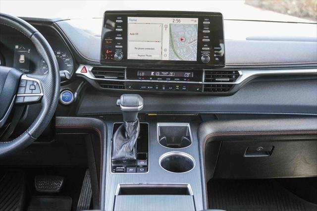 Certified Used 2021 MIDNIGHT BLACK METALLIC Toyota  image 16