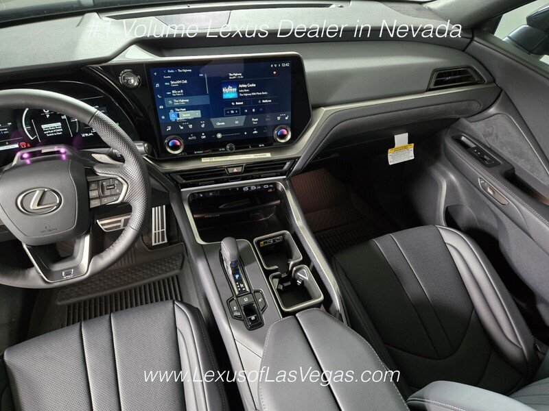 2026 Lexus TX 500h F-Sport - Photo 15