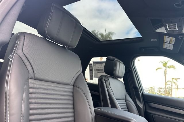 New 2026 Black Land Rover  image 13