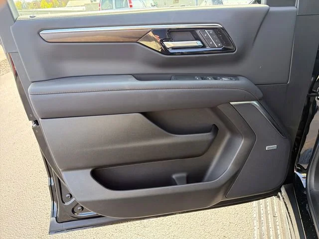 2026 Chevrolet Tahoe High Country - Photo 17