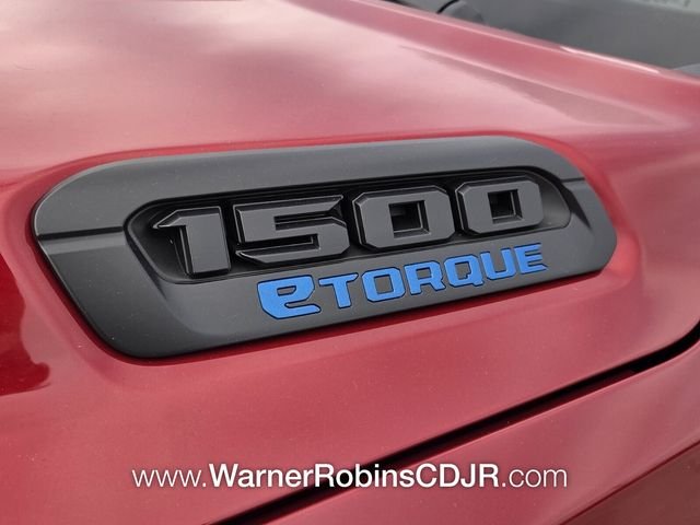 New 2026 Molten Red Pearl-Coat Exterior Paint RAM Big Horn/Lone Star image 18