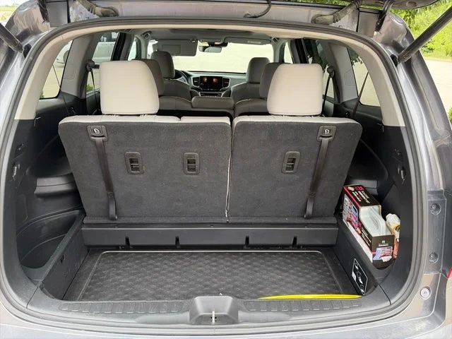 Used 2019 Gray Honda EX-L image 4