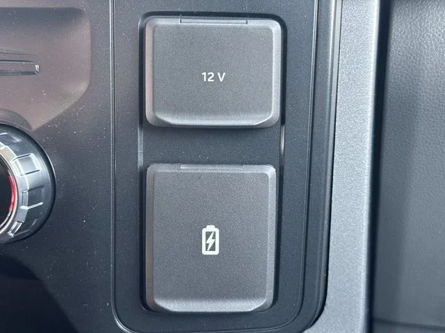 New 2026 Carbonized Gray Metallic Ford XLT image 49