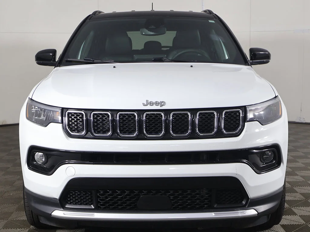 Used 2026 White Jeep Limited image 12