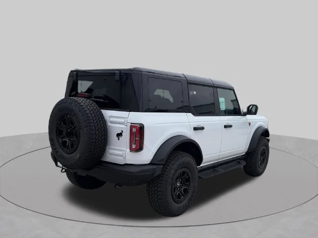 New 2026 Oxford White Ford Badlands® image 6