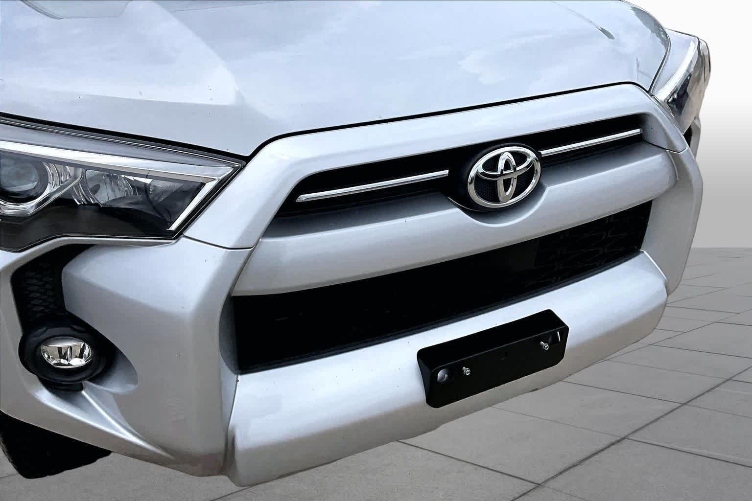 Used 2023 Classic Silver Metallic Toyota SR5 Premium image 58