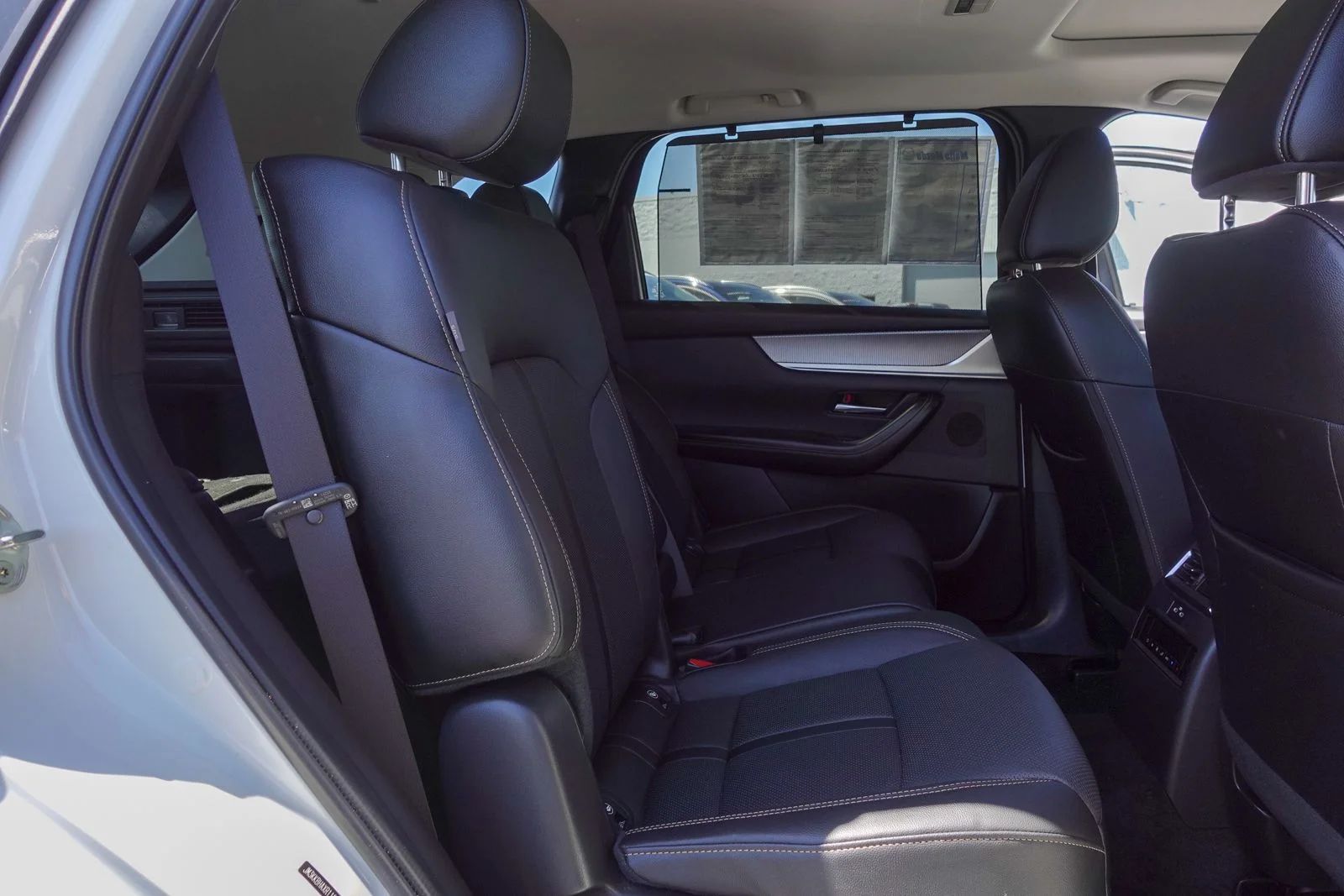 2024 Mazda CX-90 Preferred Package - Photo 16