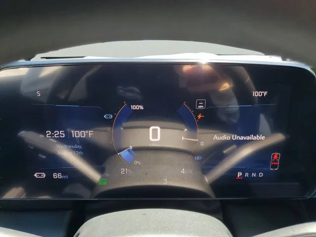 New 2025 Sterling Gray Metallic Chevrolet LT image 19