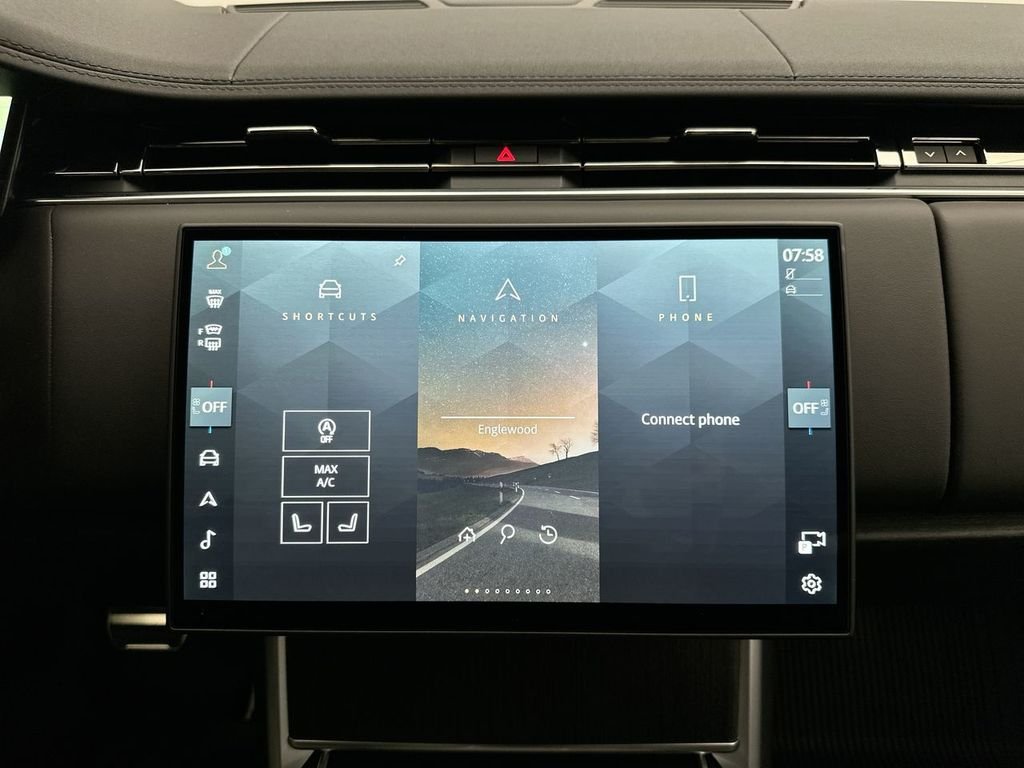 New 2027 Santorini Black Land Rover SE image 13