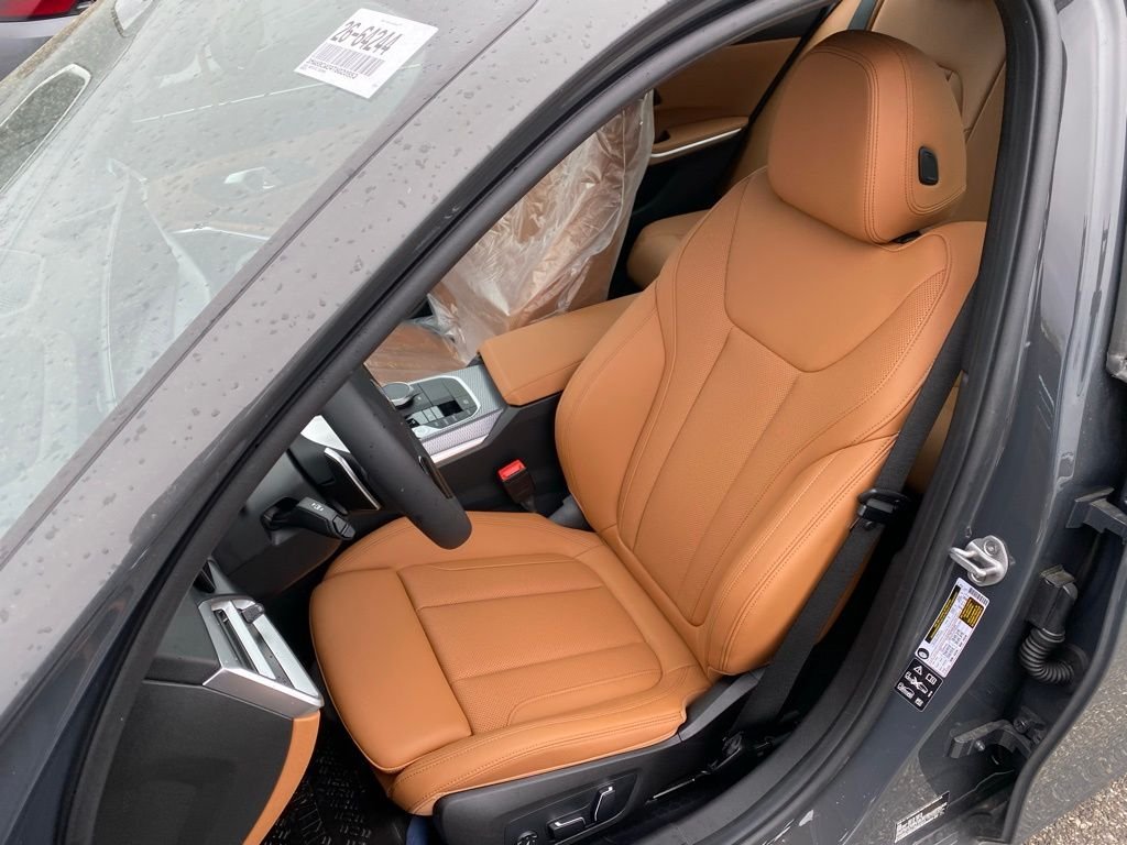 New 2026 Dravit Grey Metallic BMW 330i NA xDrive image 11